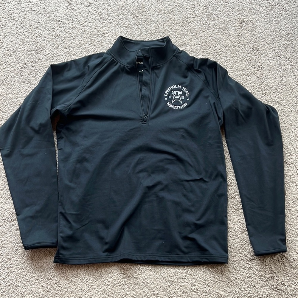 New black 3/4 zip pullover
